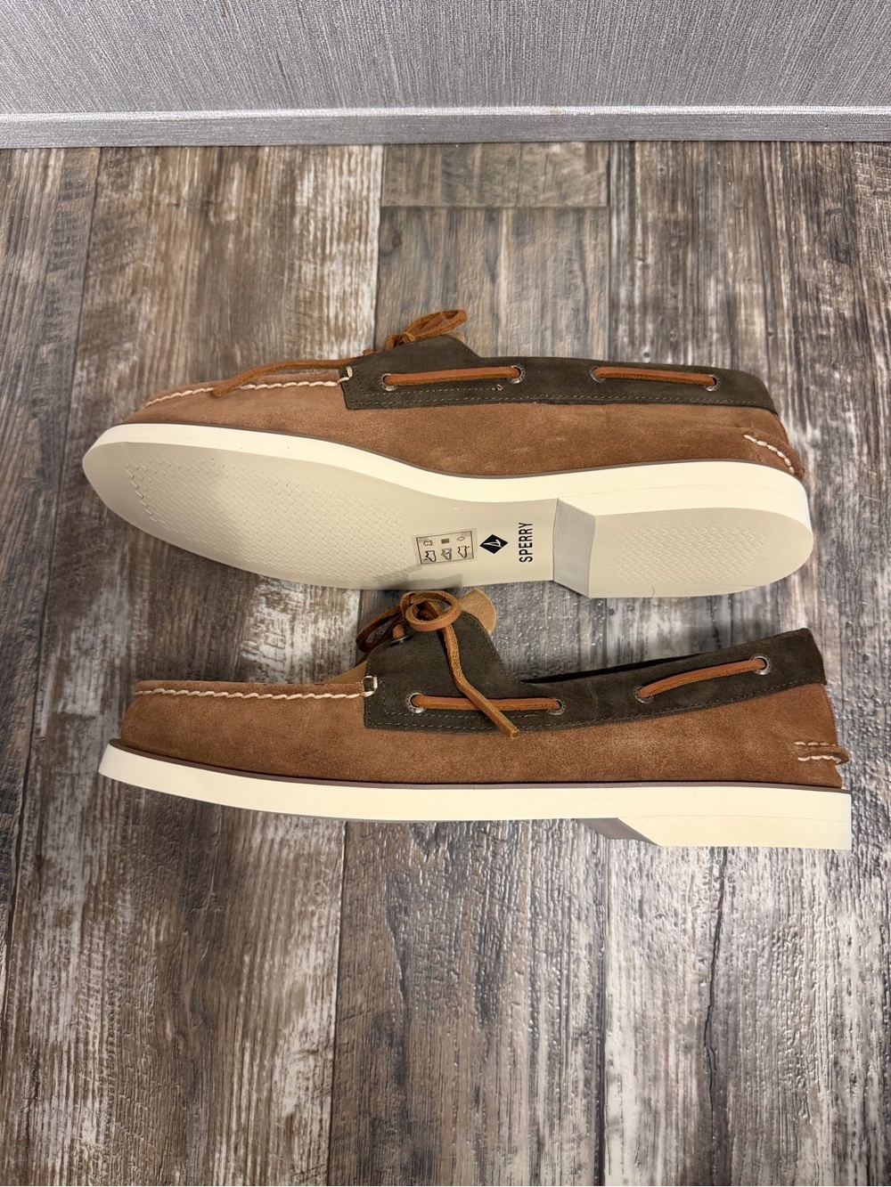 Sperry Two-Tone Brown & Tan Suede Boat Shoes Size 13 - Picture 11 of 16